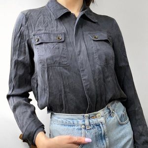 🕸 silk zip up shirt